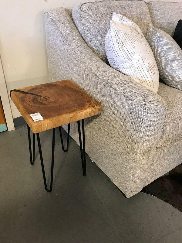Square Maple End Table w/ Hairpin Legs