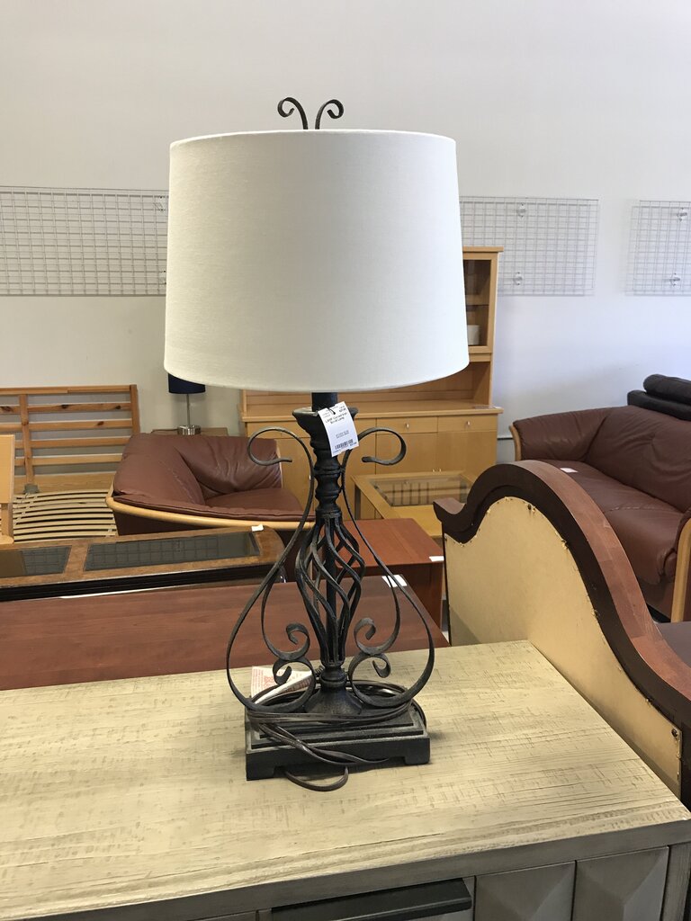 Curved Iron Scroll Lamp