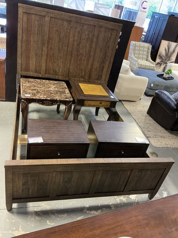 Napa Queen Bed