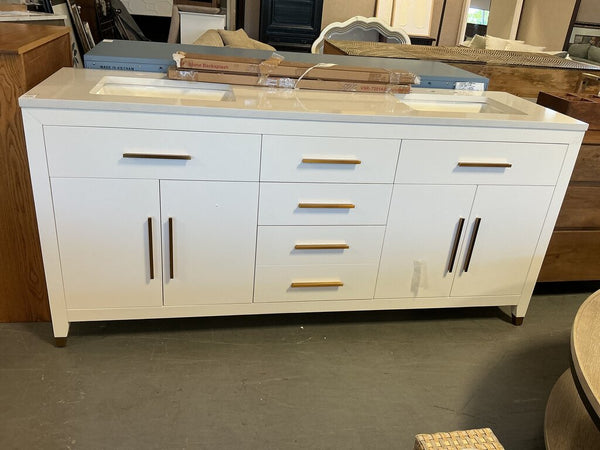 FreshSa Springs 72" Vanity - White