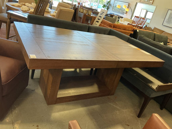Garland 70-88-inch Table w/18-inch Leaf