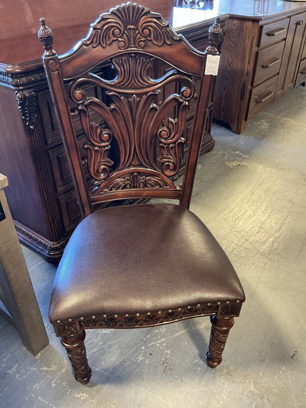 Canyonville Dark Brown Side Chair Set Of 3