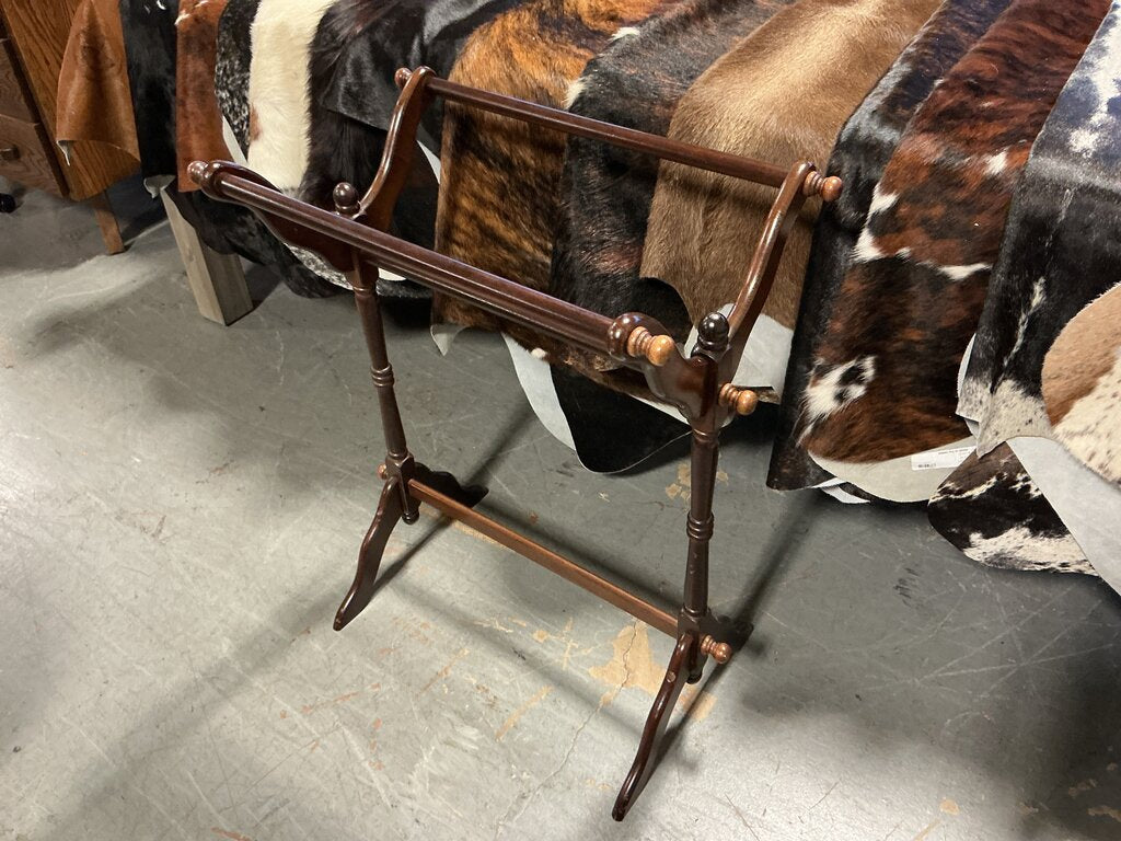 Wood Quilt Rack