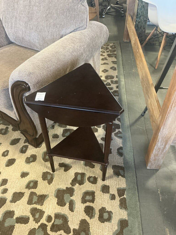Small Drop Leaf Accent Table