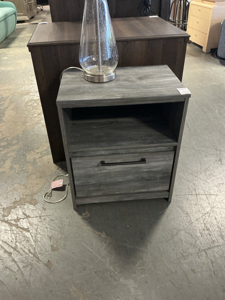 Light Grey 1 Drawer Nightstand