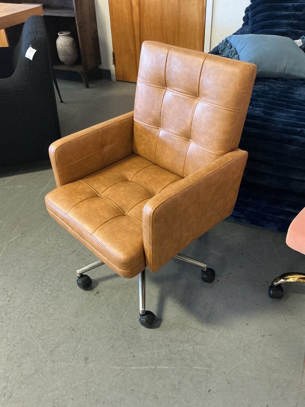 Leo Task Chair- Camel Vegan Leather