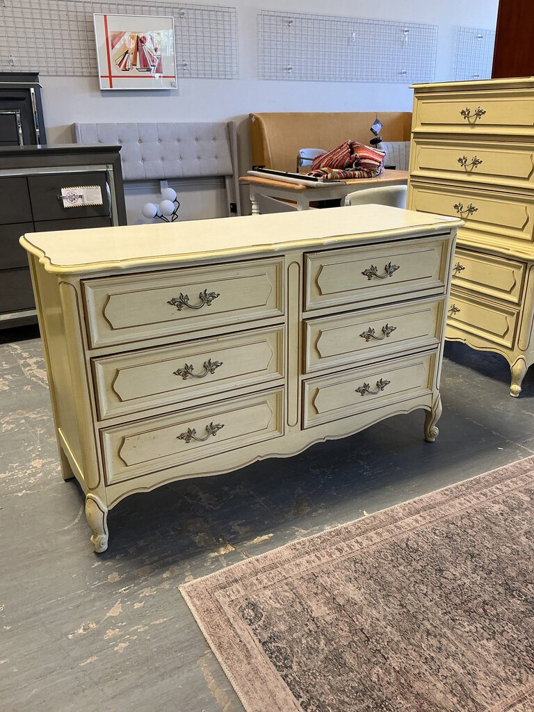 Cream & Gold Trim French Provincial Dresser
