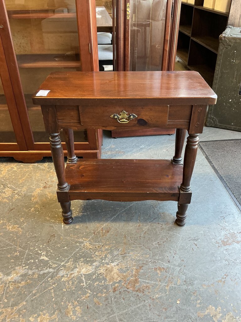 Early American Entry Table (Small)