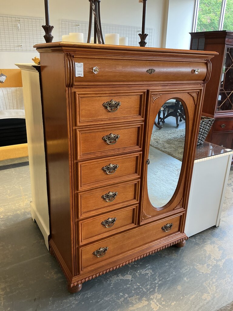 Lexington Wardrobe