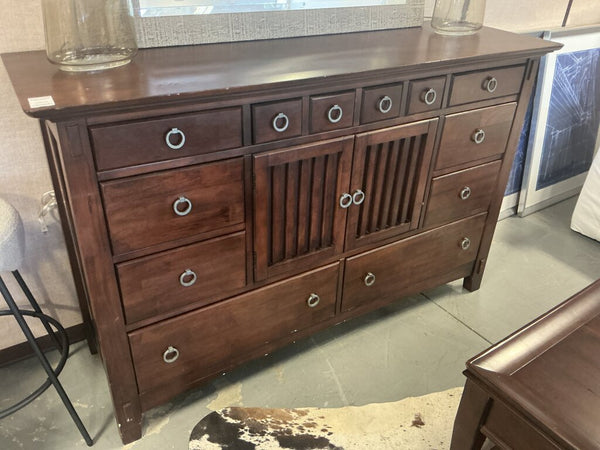 Craftsman Style Server