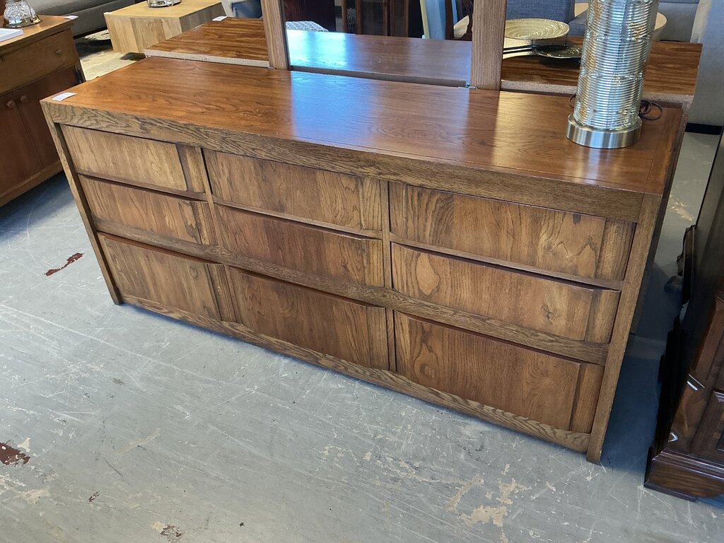 Vintage MCM 9 Drawer Dresser