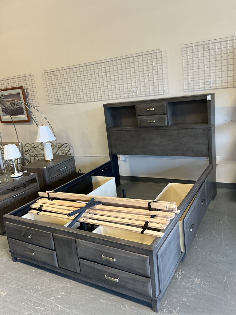 Ashley Storage Bed - Grey (Queen)