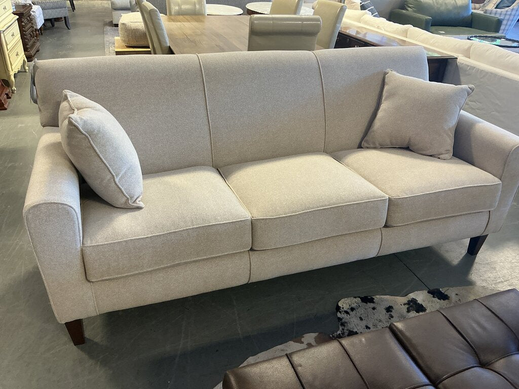 Maisie Sofa- Beige (20689)