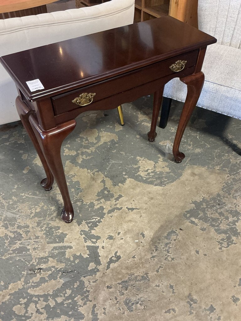 Queen Anne Sm Accent Table (As-Is)