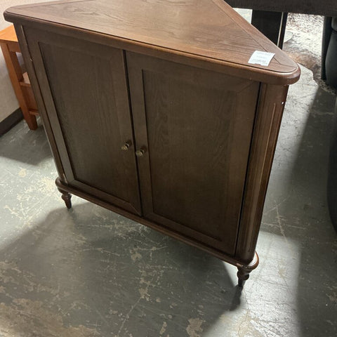 Derk 32'' H 2-Door Corner Cabinet- Walnut