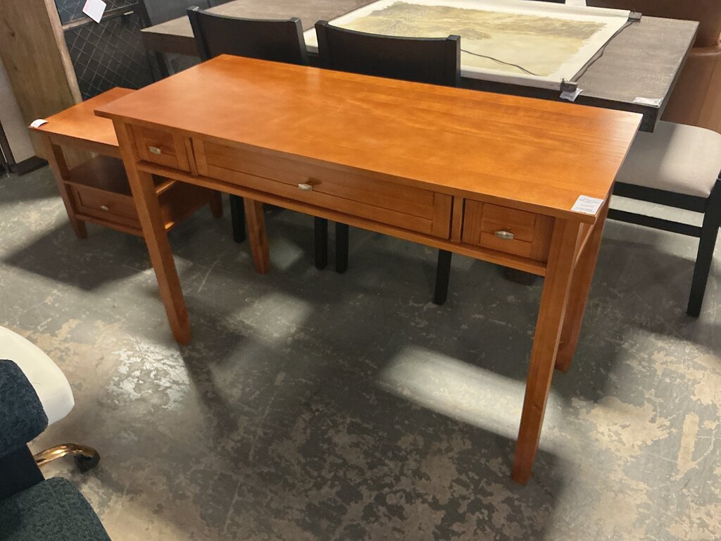 Warm Shaker Wide Writing Desk- Light Golden Brown