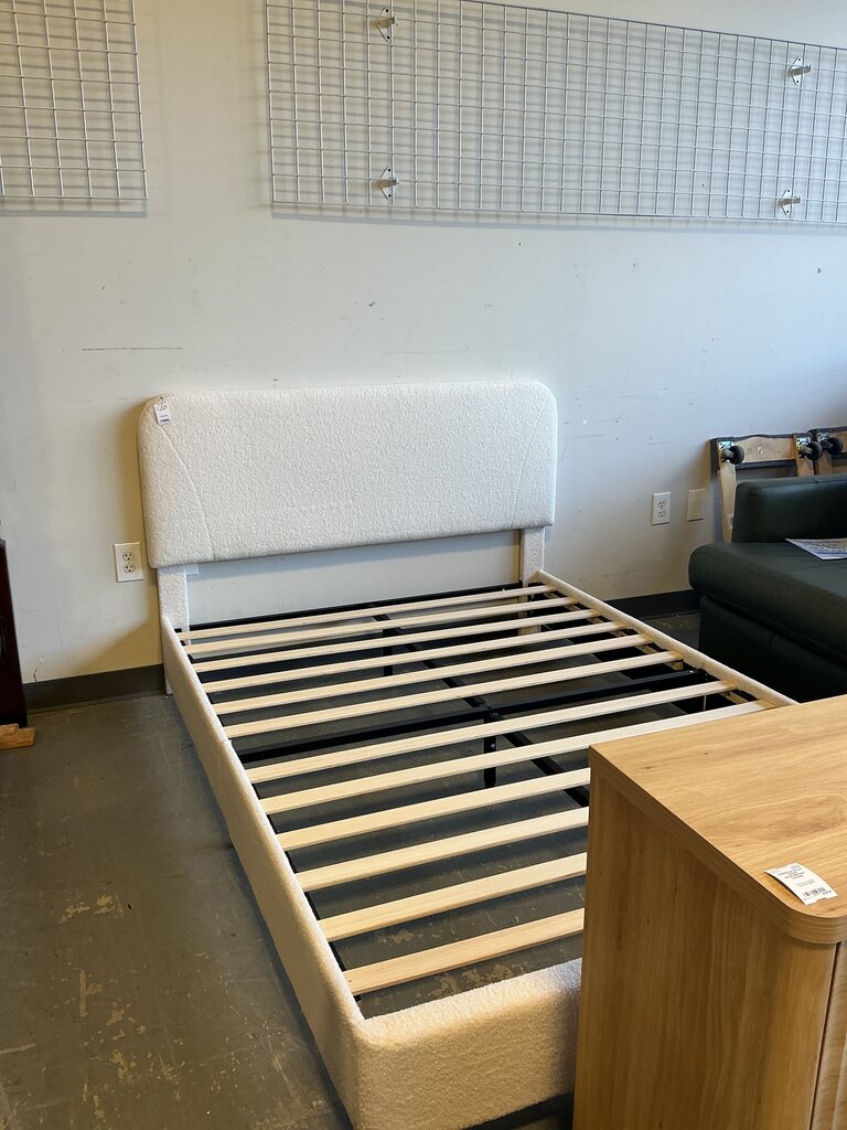 White Boucle Bed- Full