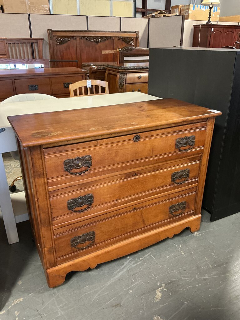 Light Wood 3 Drawer Chest