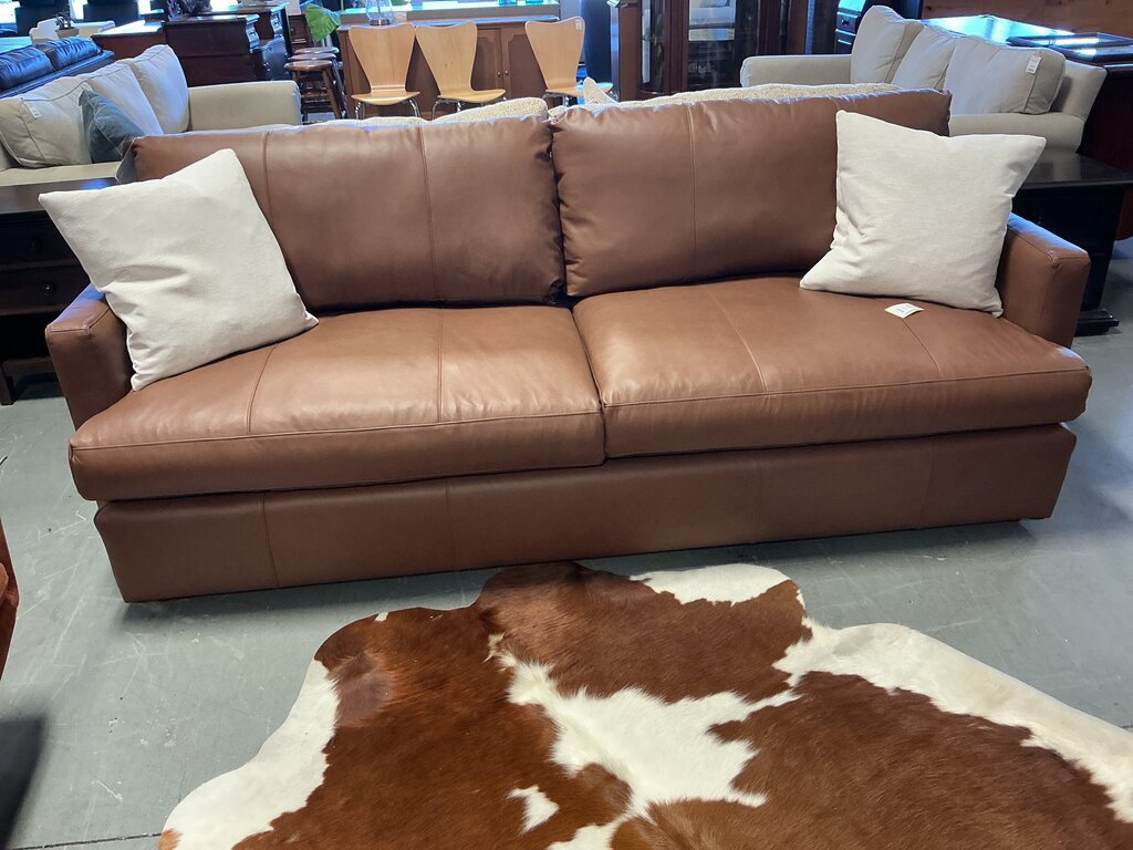 Rumord sofa- Russett Leather